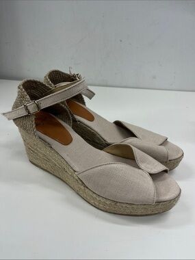 New Toni Pons Womens Lua Espadrilles in Beige Size 41